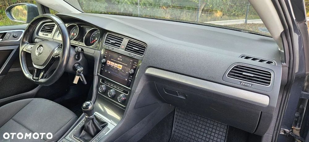 Volkswagen Golf VII 1.6 TDI BMT Trendline - 35