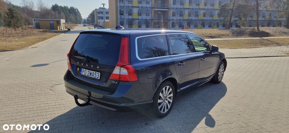 Volvo V70 D3 Geartronic Summum - 8