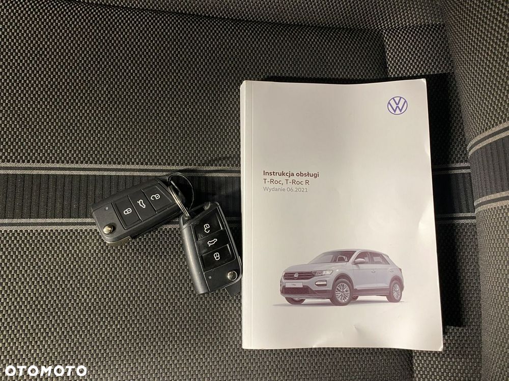 Volkswagen T-Roc - 36