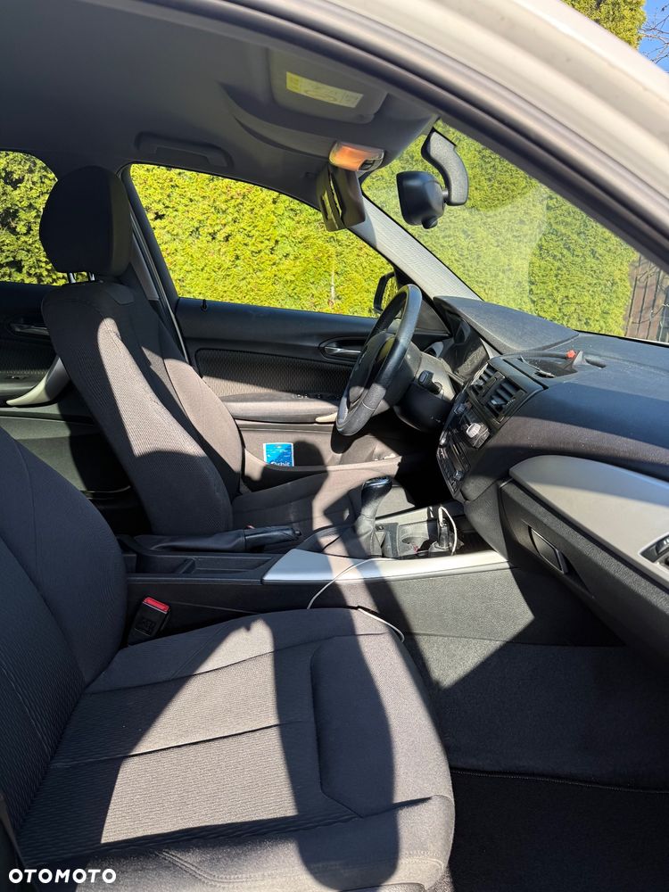 BMW Seria 1 114i - 8