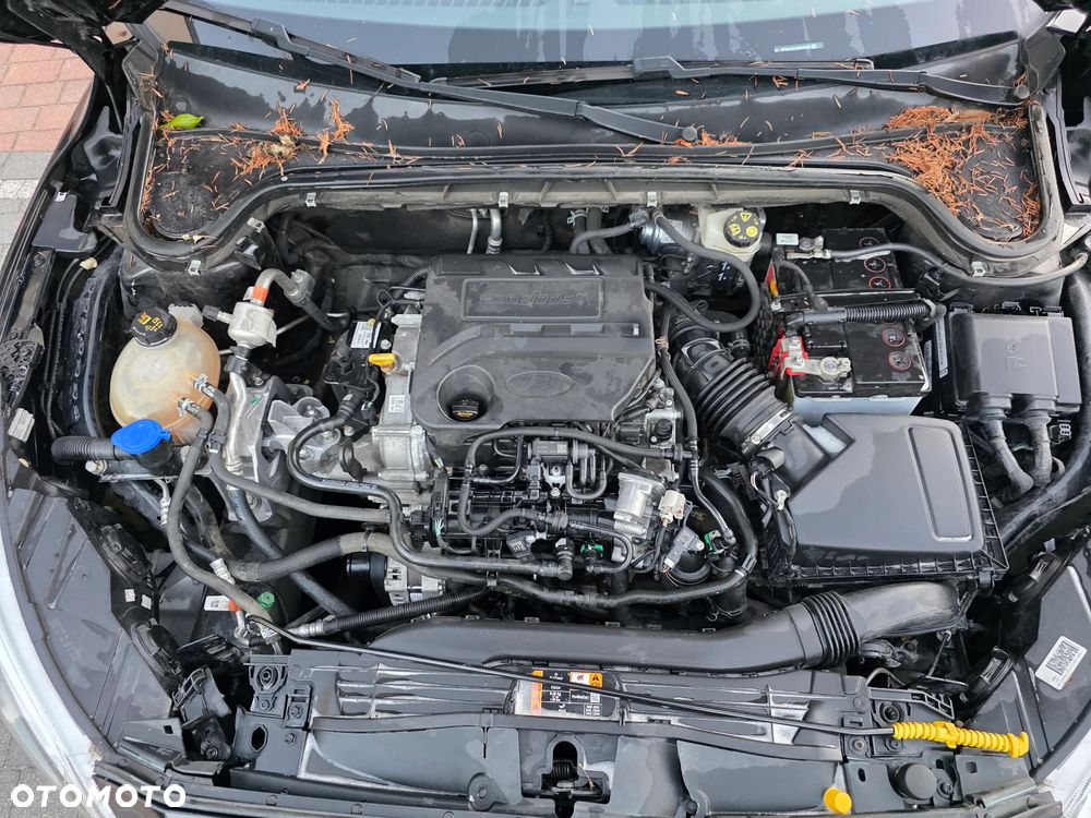 Ford Focus 1.0 EcoBoost Hybrid ACTIVE - 19