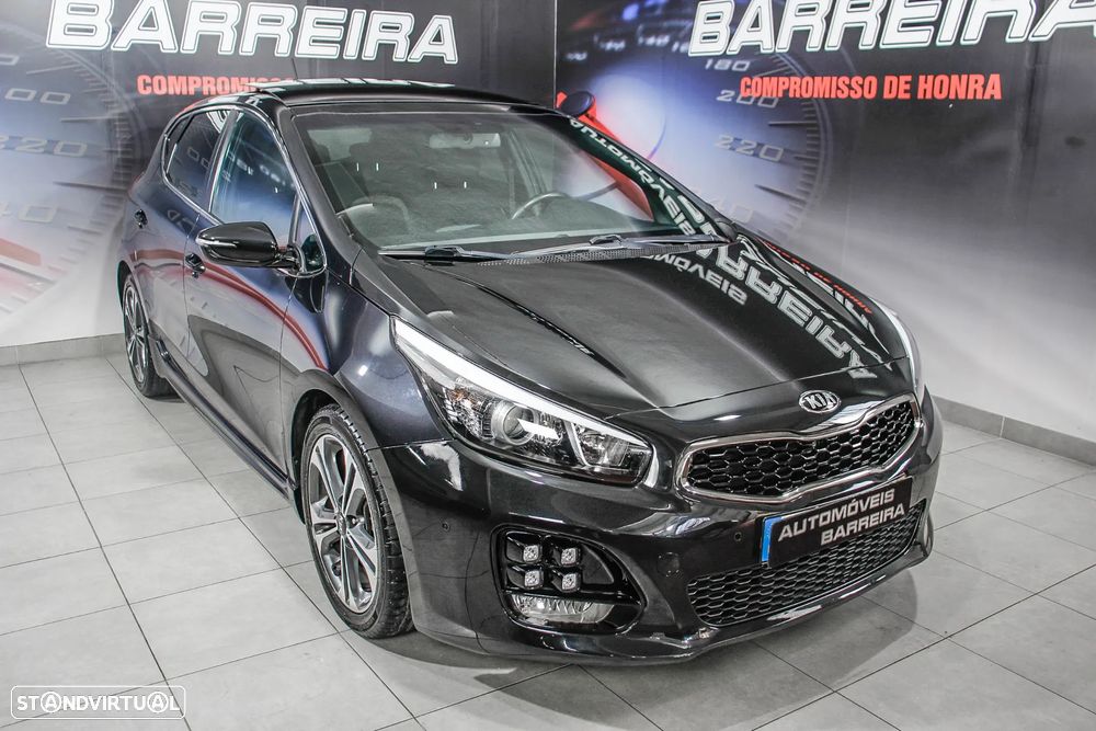 Kia Ceed 1.6 CRDi GT Line - 26