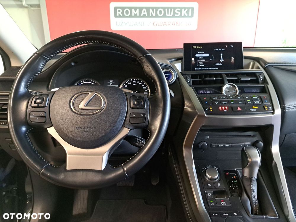 Lexus NX 300h Comfort AWD - 20