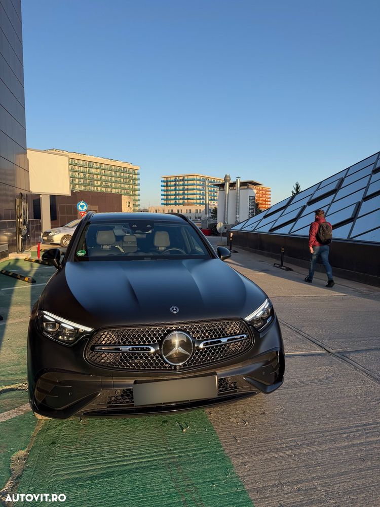 Mercedes-Benz GLC - 2