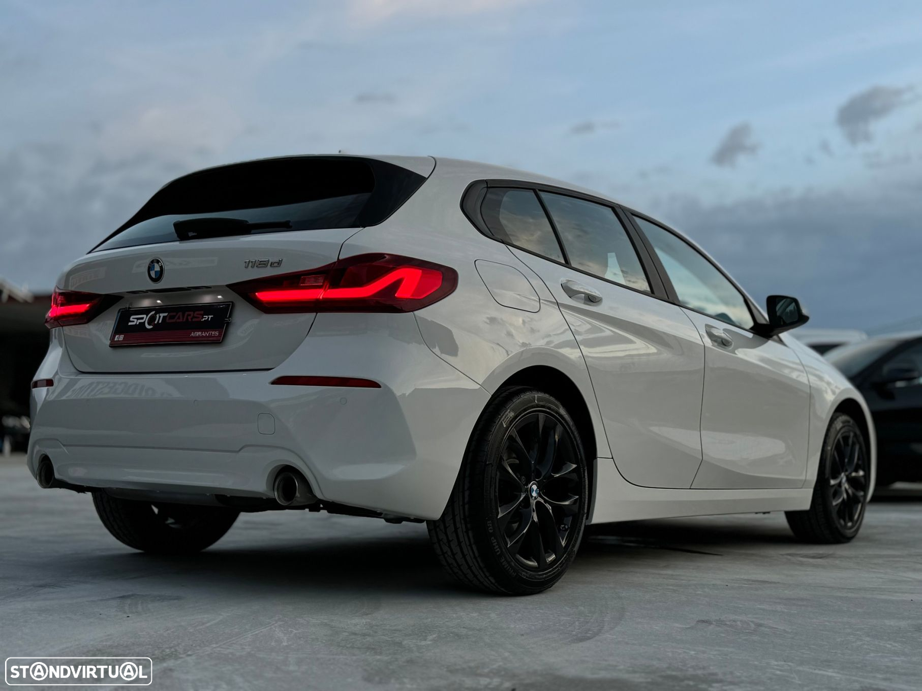 BMW 118 d Auto - 3
