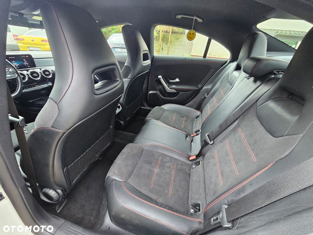 Mercedes-Benz CLA - 29