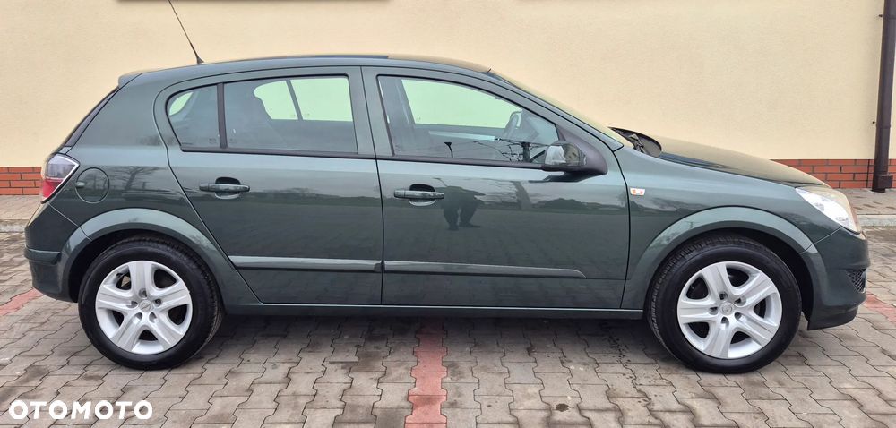 Opel Astra 1.6 Enjoy - 36