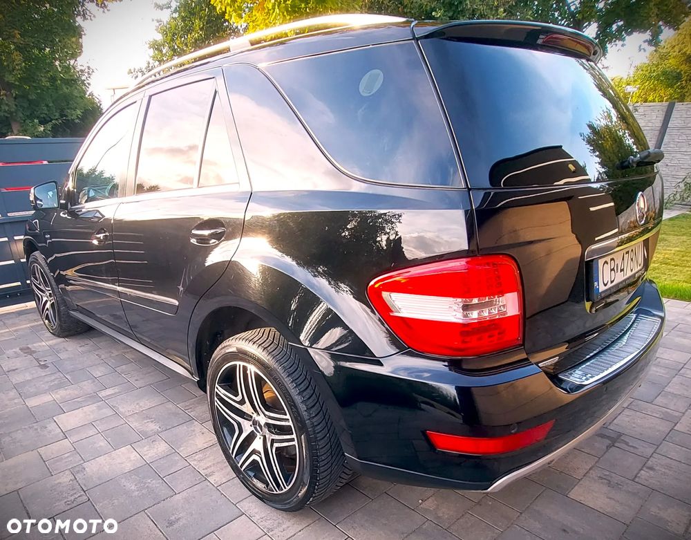 Mercedes-Benz ML 300 CDI BlueEff 4-Matic - 9