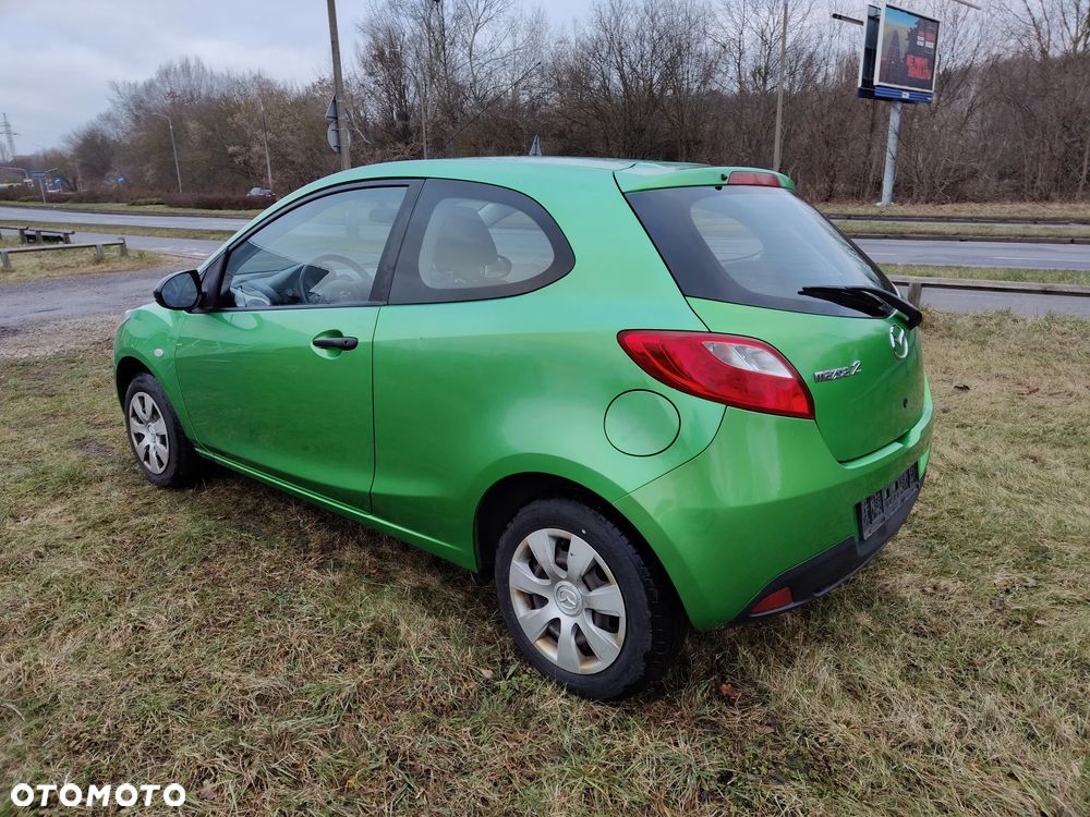 Mazda 2 - 2