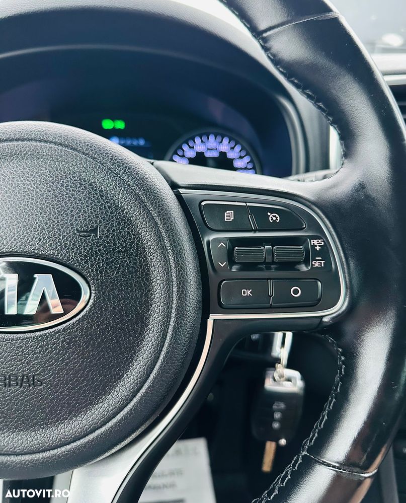 Kia Sportage 1.6 GDI 2WD Black Edition - 32