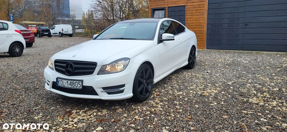 Mercedes-Benz Klasa C 180 (BlueEFFICIENCY) - 29