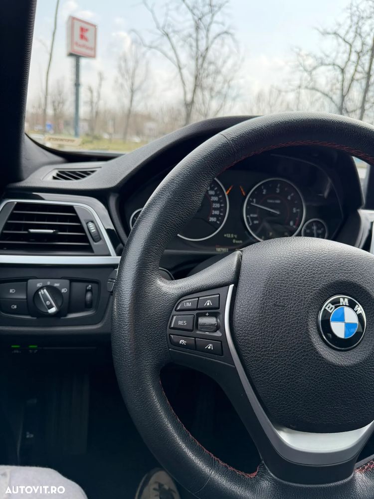 BMW Seria 3 320d xDrive AT - 18