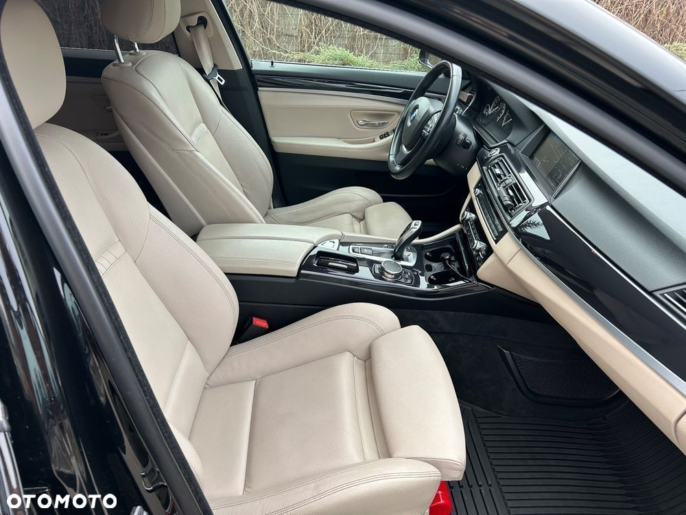 BMW Seria 5 520d - 11