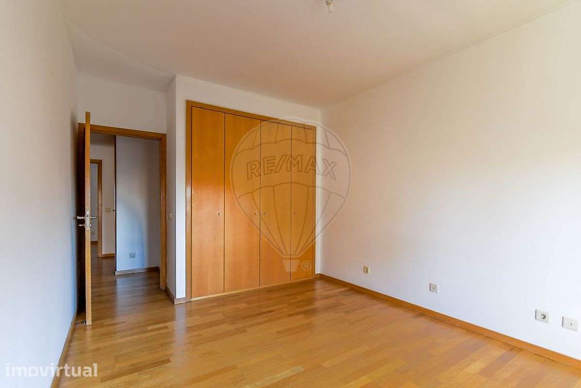 Apartamento T3 para arrendamento - Grande imagem: 2/26