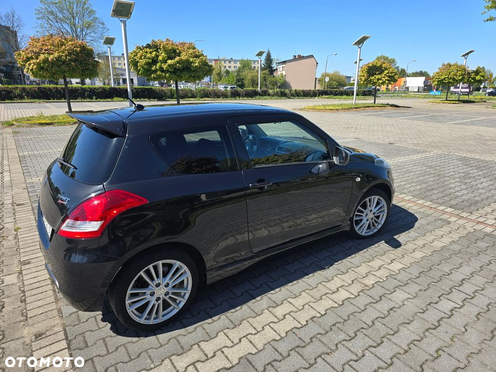 Suzuki Swift 1.6 Sport - 11