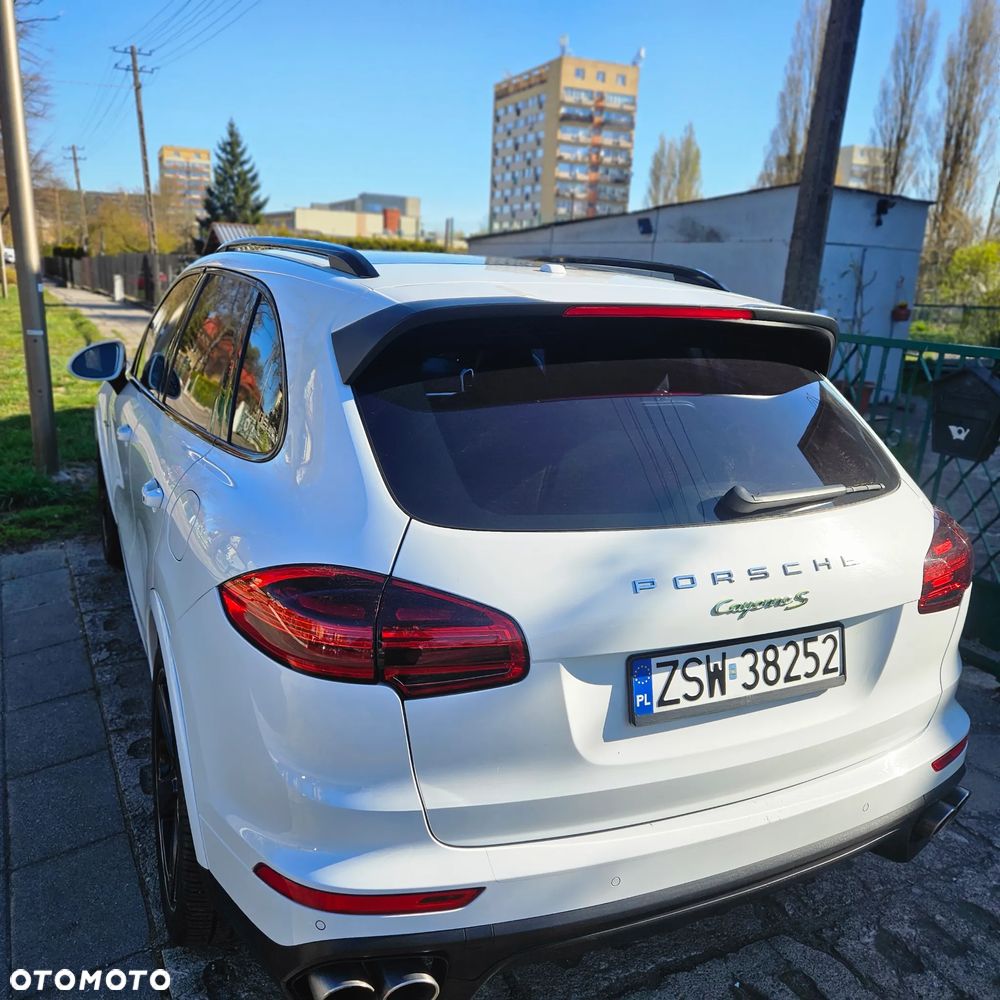 Porsche Cayenne S E-Hybrid Platinum Edition - 8