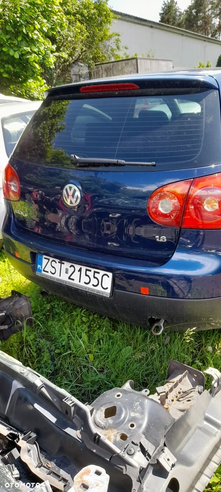 PODSUFITKA VW GOLF V  3 drzwi - 15