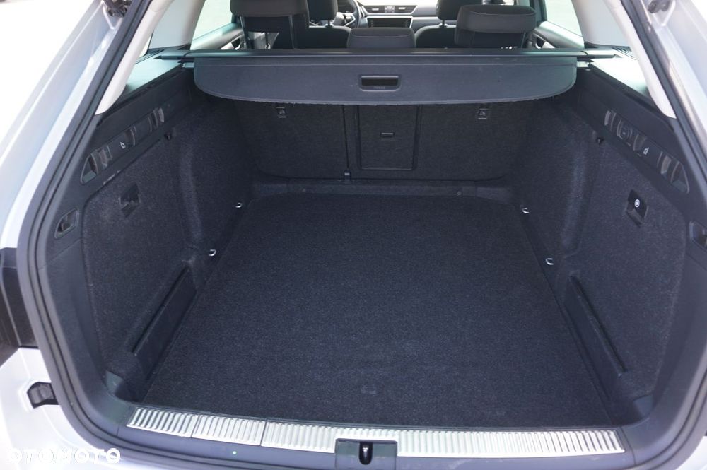 Skoda Superb 2.0 TDI SCR 4x4 Ambition DSG - 15