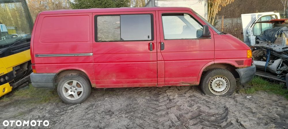 VW TRANSPORTER T4  szyba tylna klapy - 4
