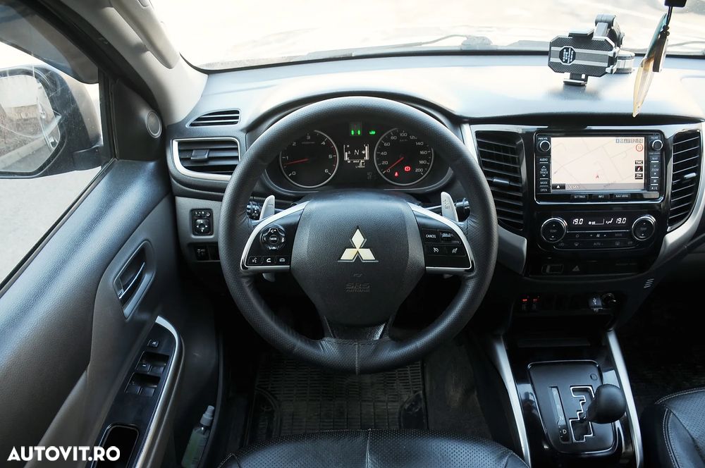 Mitsubishi L200 Double Cab Instyle Aut. - 12