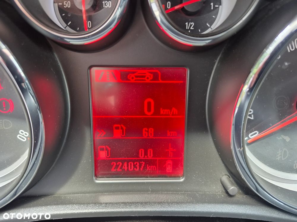 Opel Astra 1.6 Active - 26