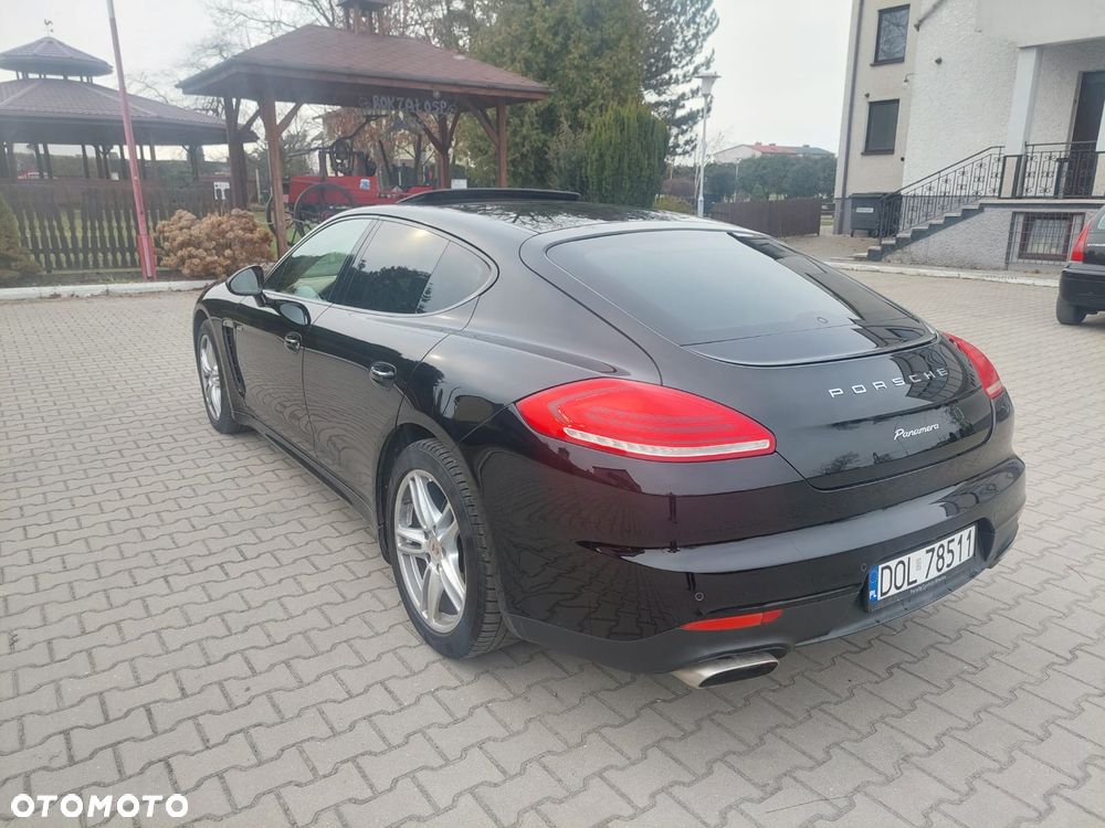 Porsche Panamera Platinum Edition - 3