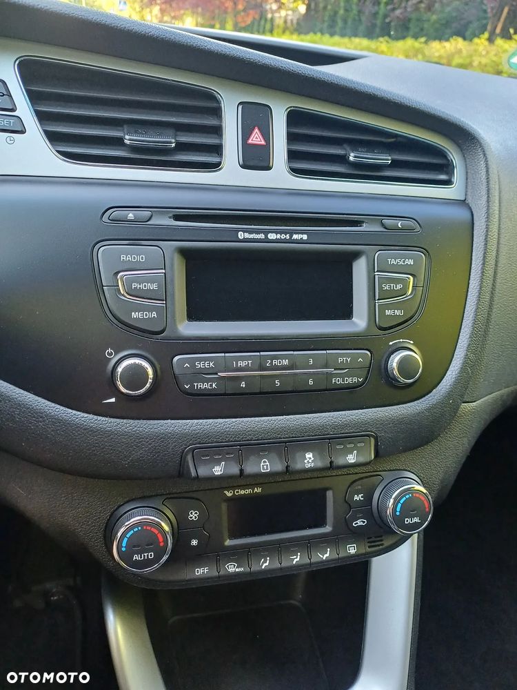 Kia Ceed 1.4 CVVT Attract plus - 8