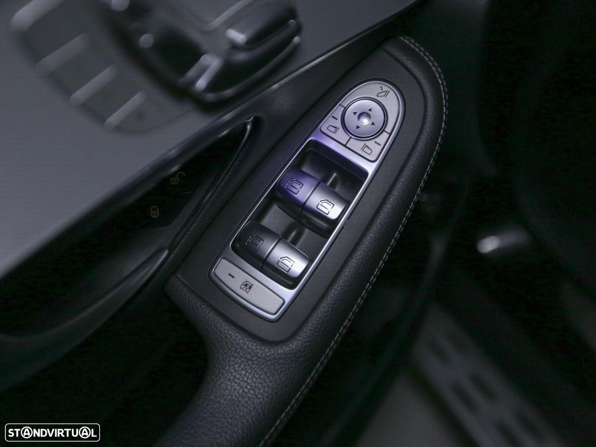 Mercedes-Benz GLC 300 e 4Matic - 13