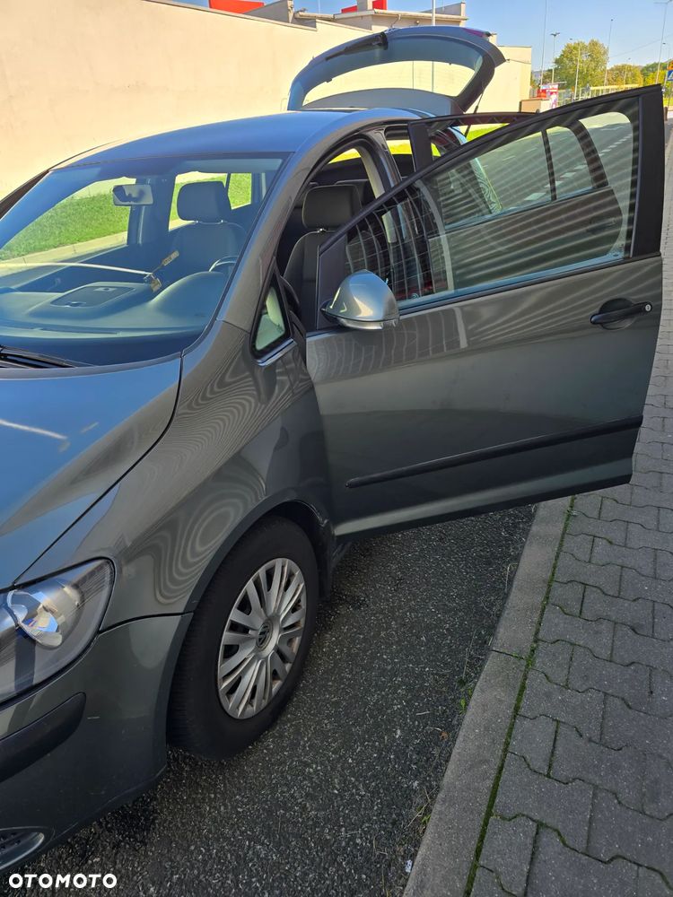 Volkswagen Golf 1.9 TDI 4Motion DPF Trendline - 6