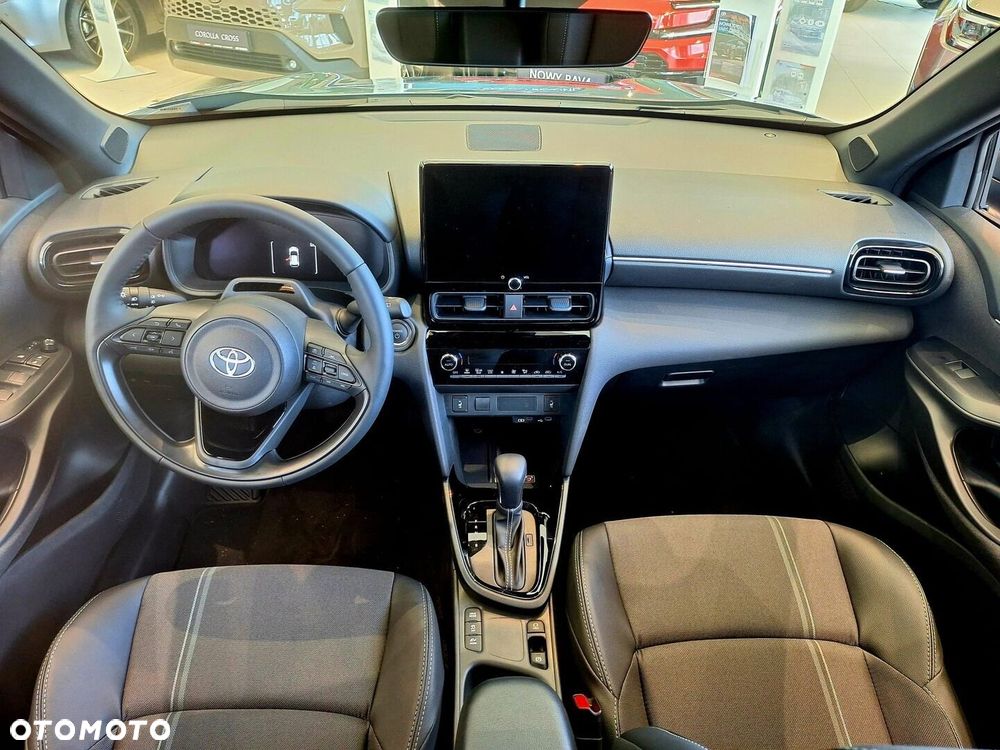 Toyota Yaris Cross Hybrid 1.5 Executive - 2
