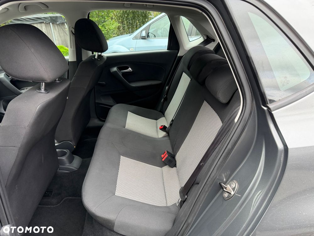 Volkswagen Polo - 26