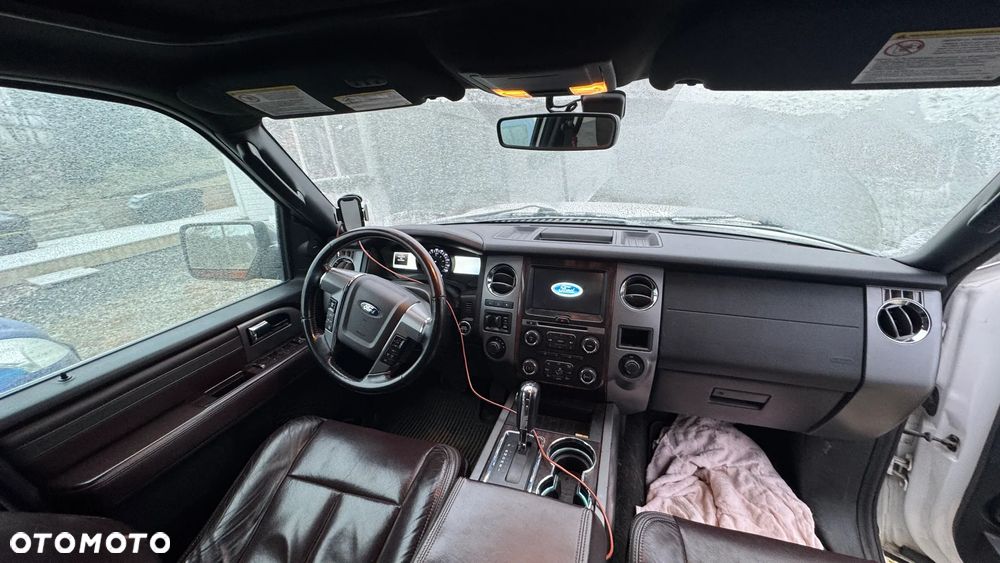 Ford Expedition - 9