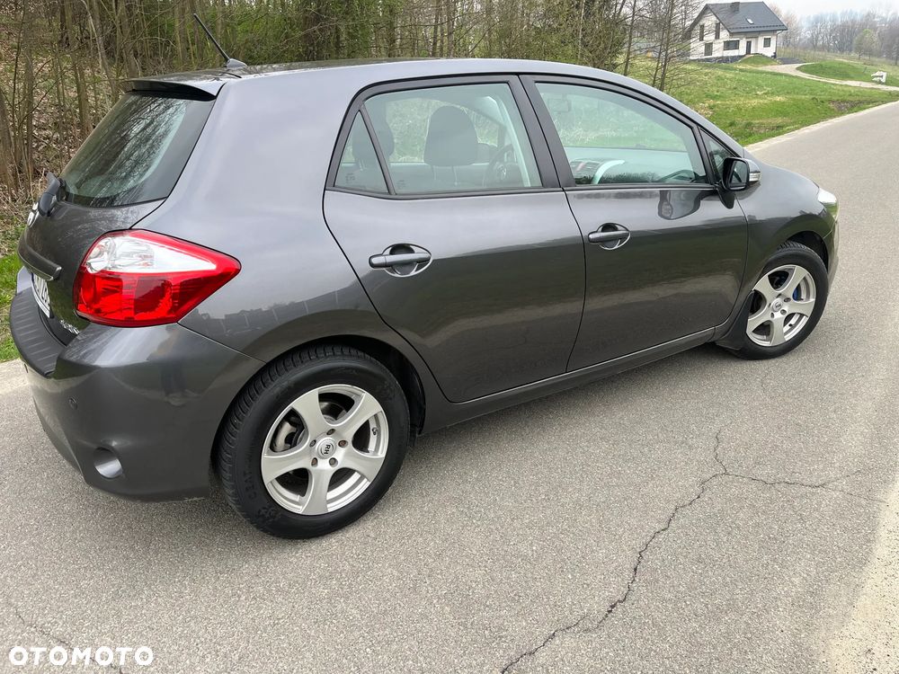 Toyota Auris 1.33 VVT-i Terra Start - 8