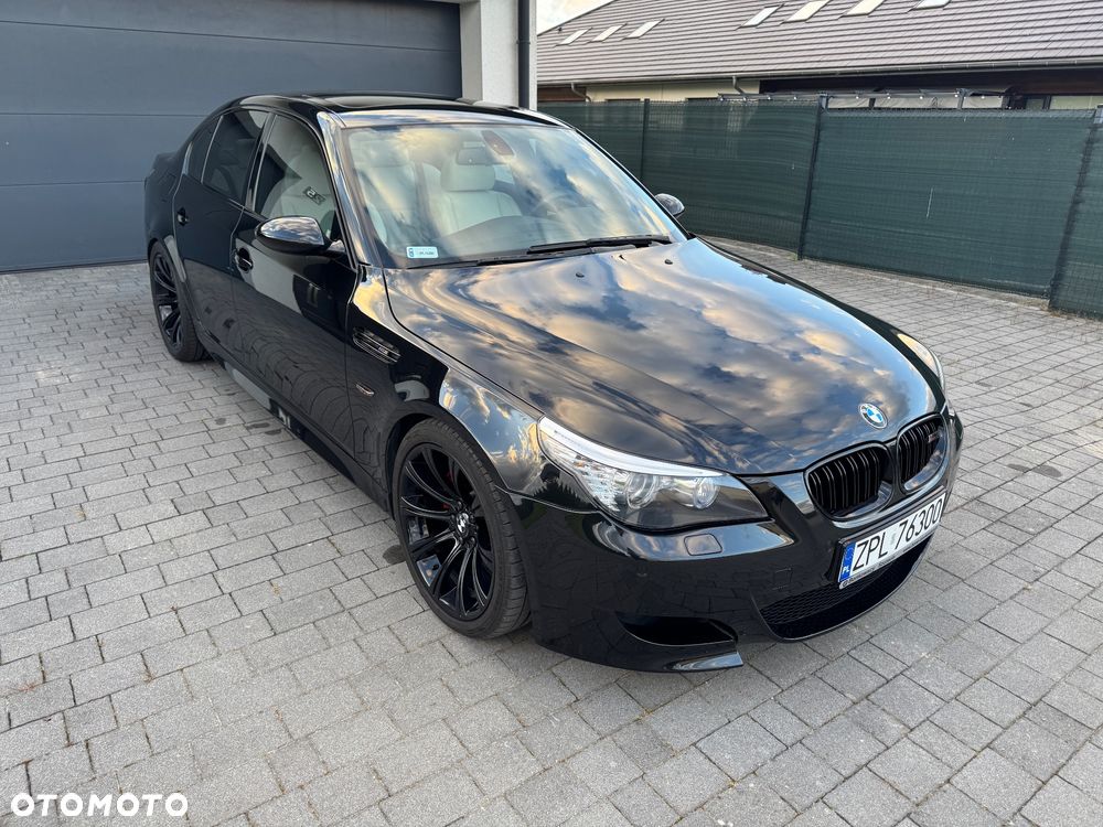 BMW M5 Standard - 2