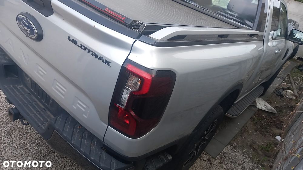 Ford Ranger - 8