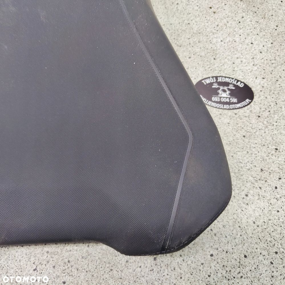 Kanapa, fotel przód, siedzenie kierowcy KTM 1290 Super Duke GT - 7