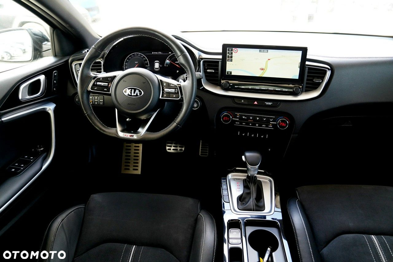 Kia ProCeed - 31
