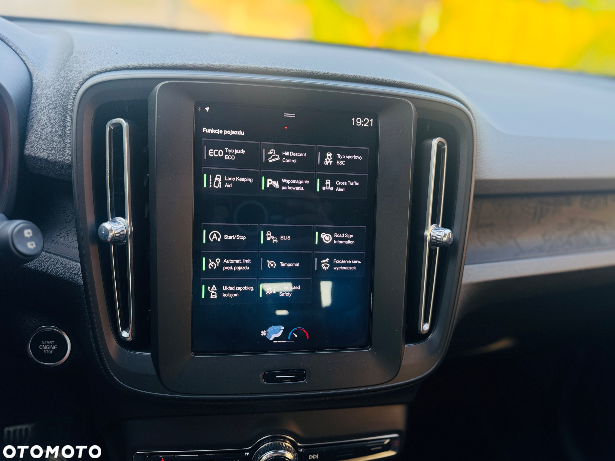 Volvo XC 40 D3 Momentum Pro - 7