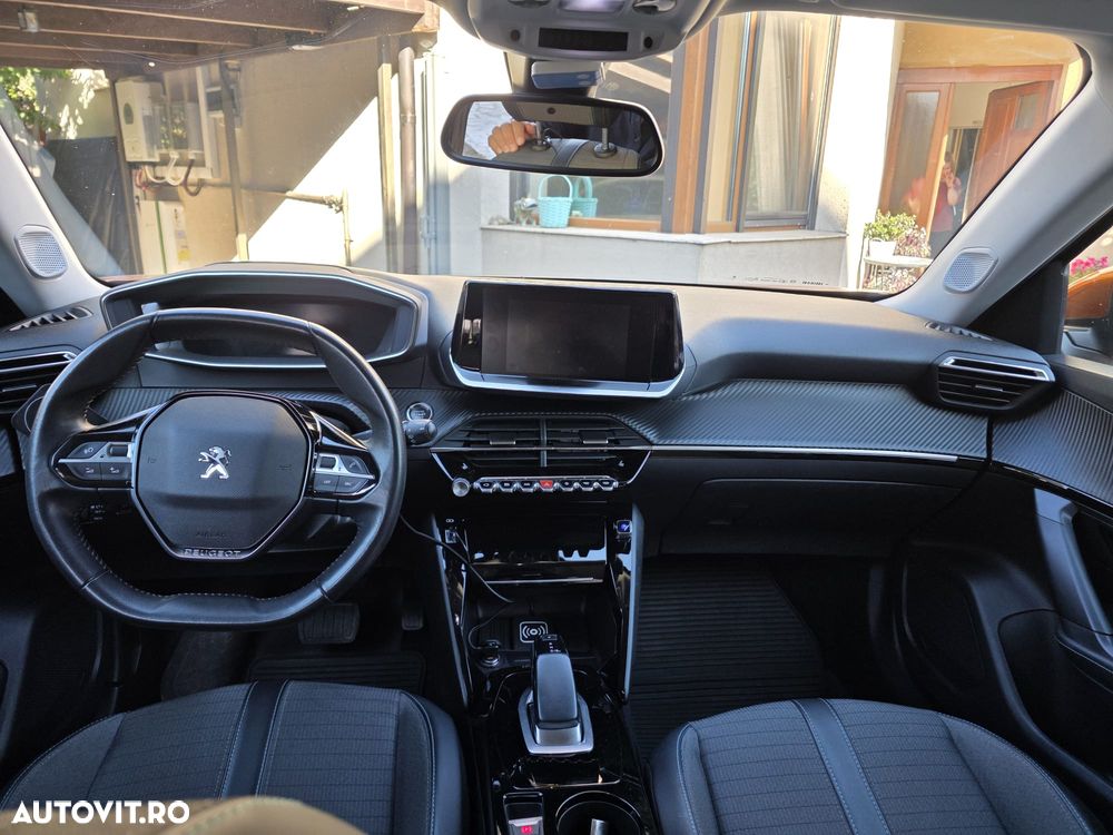Peugeot 2008 - 3