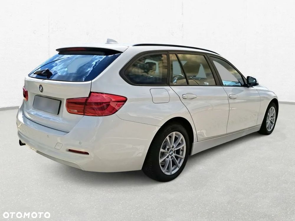 BMW Seria 3 318i GPF Advantage - 5