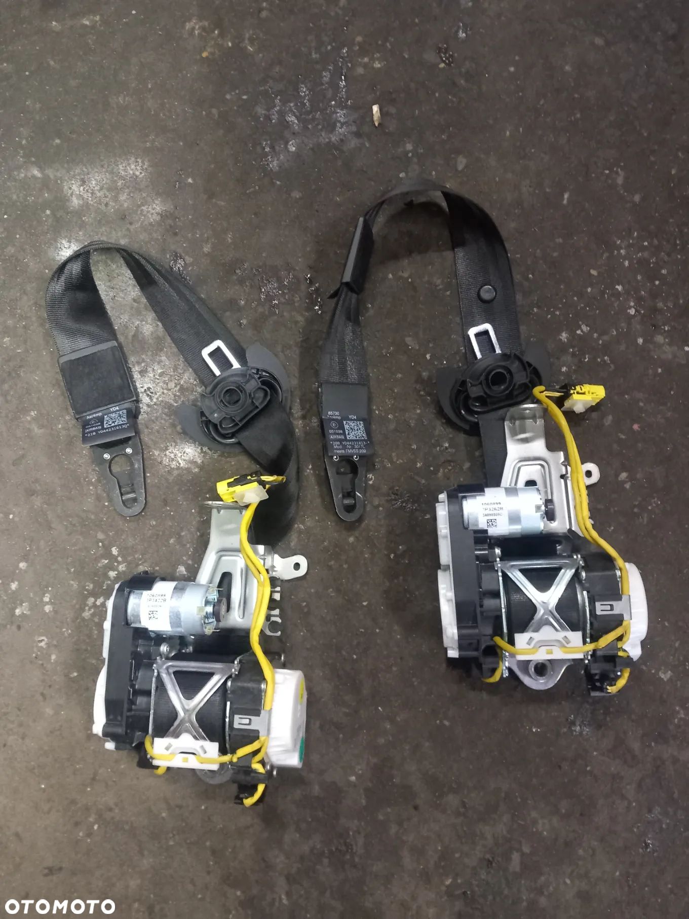 Pas bespieczeństwa Audi 4G8 857 705 706 - 1