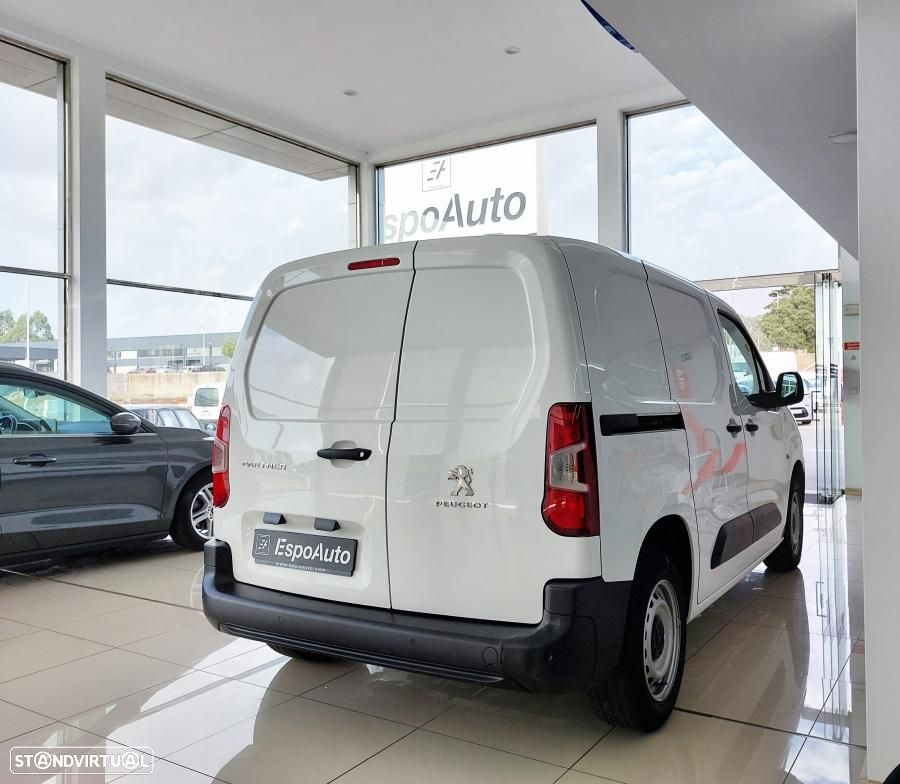 Peugeot Partner Pro Standard 1.5 BlueHDi 3 Lug.  -  IVA Dedutível - 4