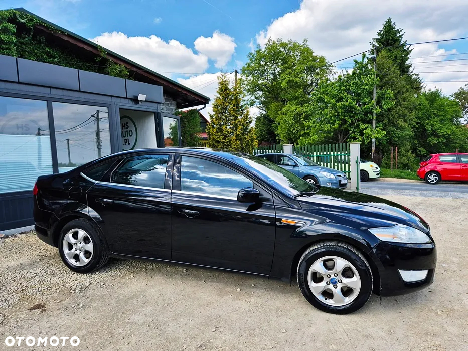 Ford Mondeo 2.0 Platinium X Plus (Titanium) - 11