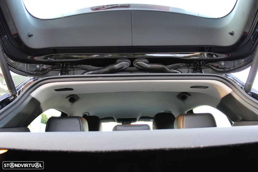 Mercedes-Benz GLA 180 d 7G-DCT Urban - 53