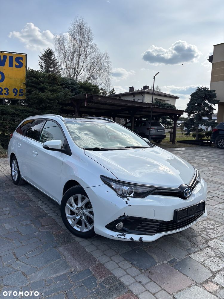 Toyota Auris - 10
