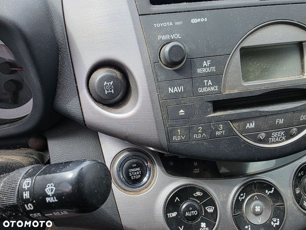 Toyota RAV4 2.2 D-CAT 4x4 Executive - 31