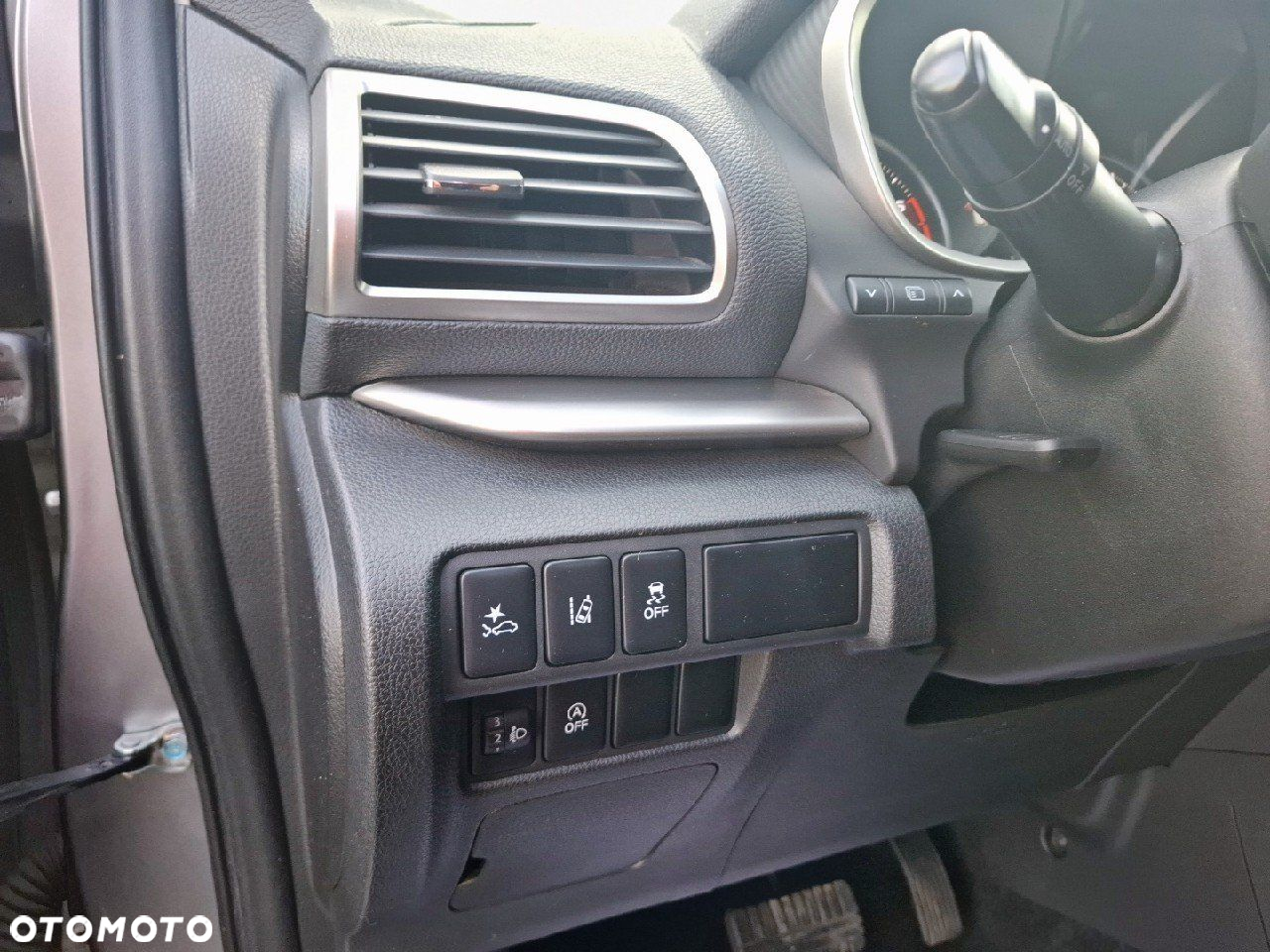 Mitsubishi Eclipse Cross - 18