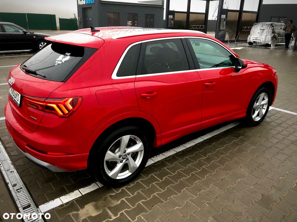 Audi Q3 2.0 TFSI Quattro S tronic design - 4