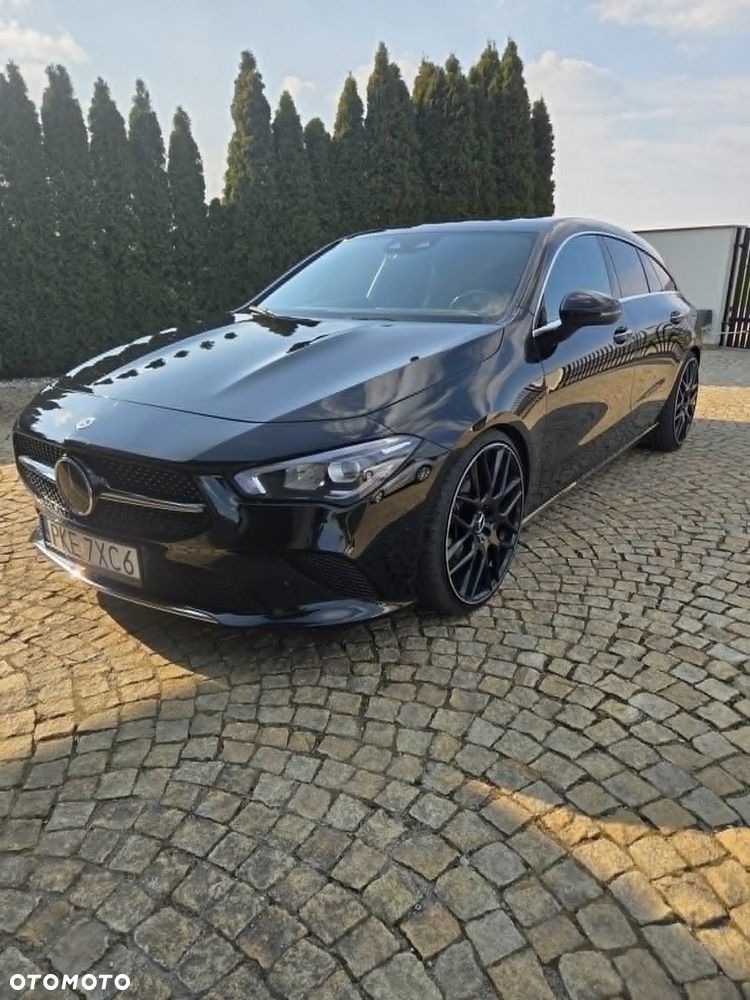 Mercedes-Benz CLA 200 d 8G-DCT AMG Line - 2