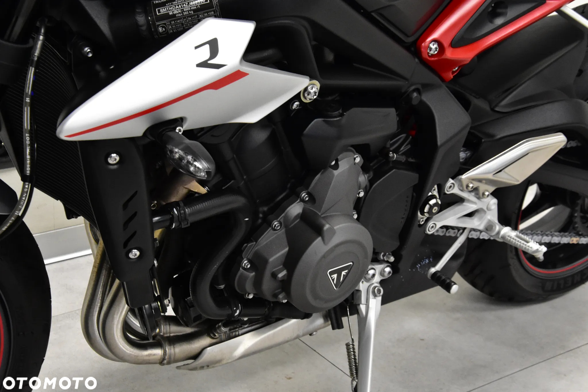 Triumph Street Triple - 35